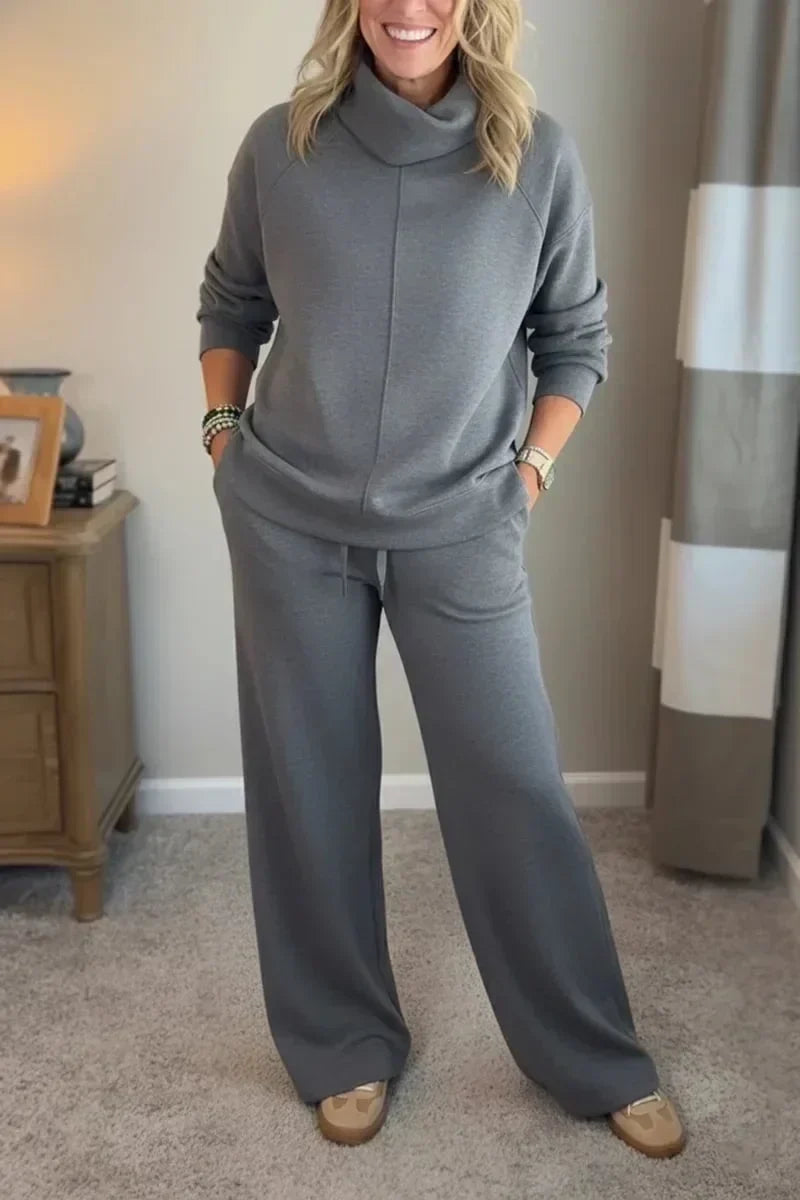 Amelia | Sophisticated Turtleneck Tailored Travel Set