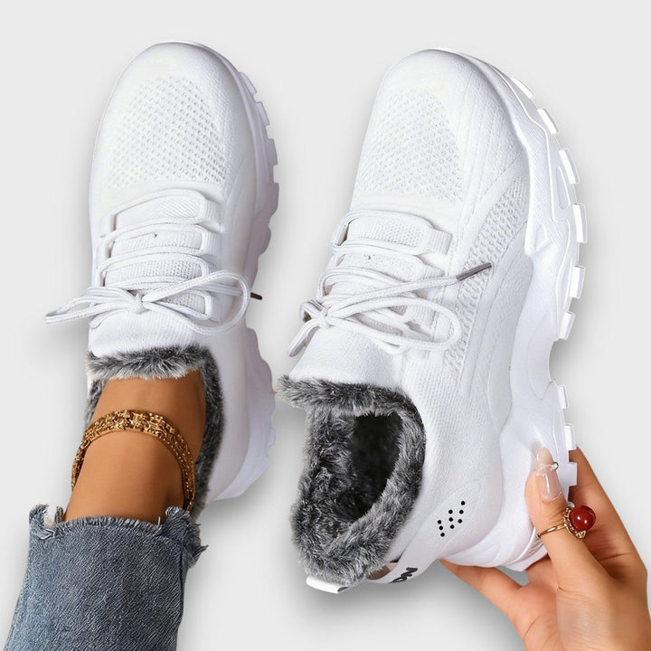 Betty | Cozy Lace-Up Winter Sneakers